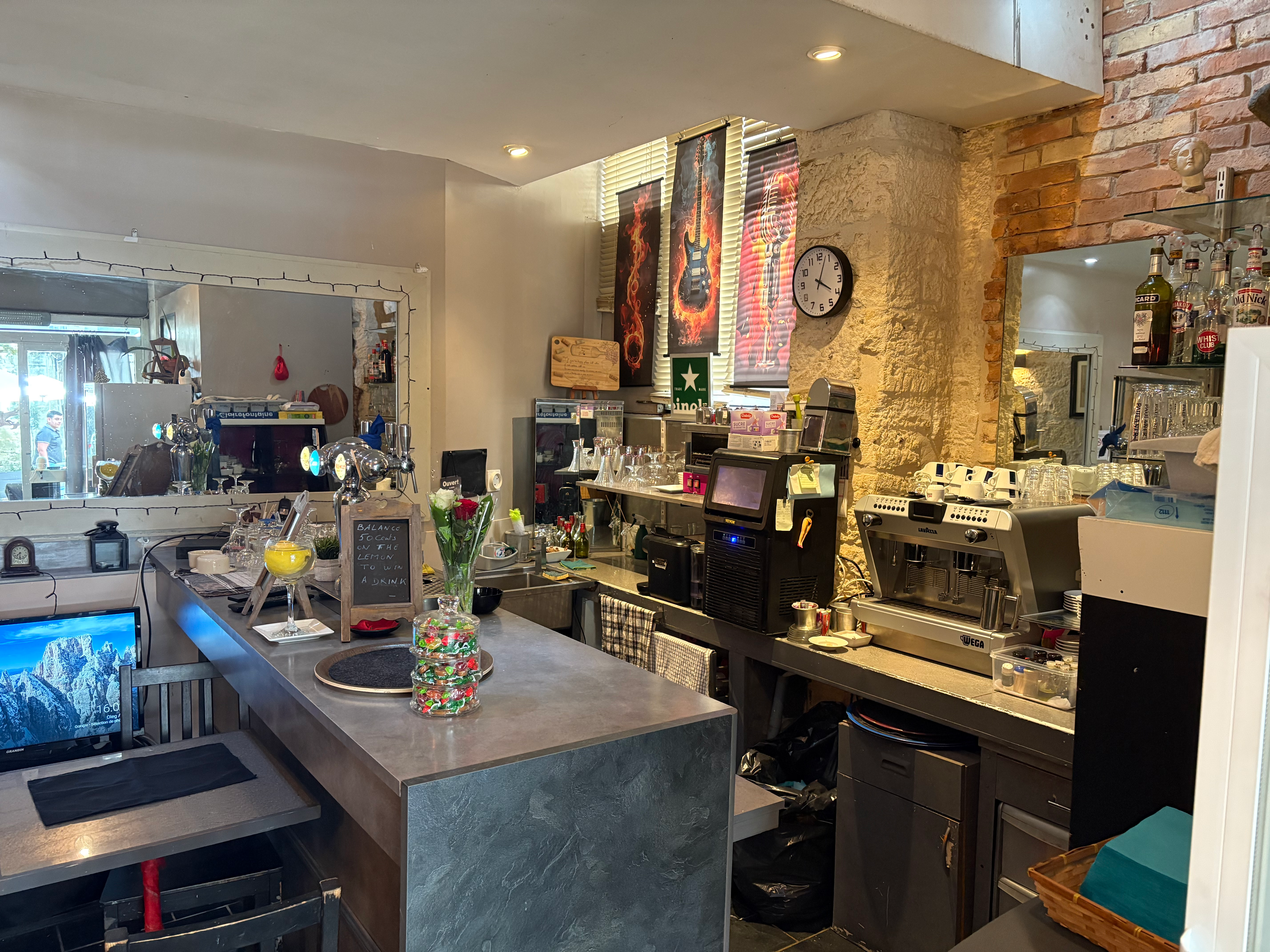 Image de l'exterieur du restaurant La Terrasse